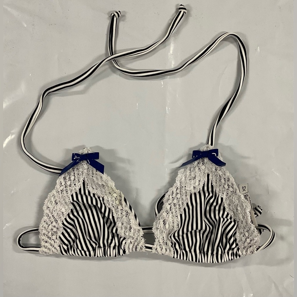 Beach Bunny Black & White Striped Lace Triangle Bralette with Navy Bows L70-515